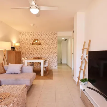 Premium En Planta Baja Junto Al Y Playa Del Arenal *